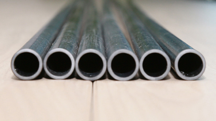 Tube en PPS thermoconducteur